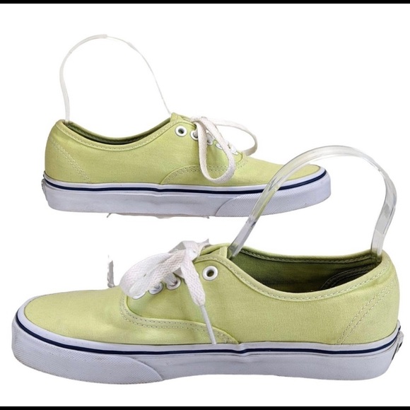 Unisex Vans Sneakers- Women’s 8/Men’s 6.5 - Picture 2 of 5